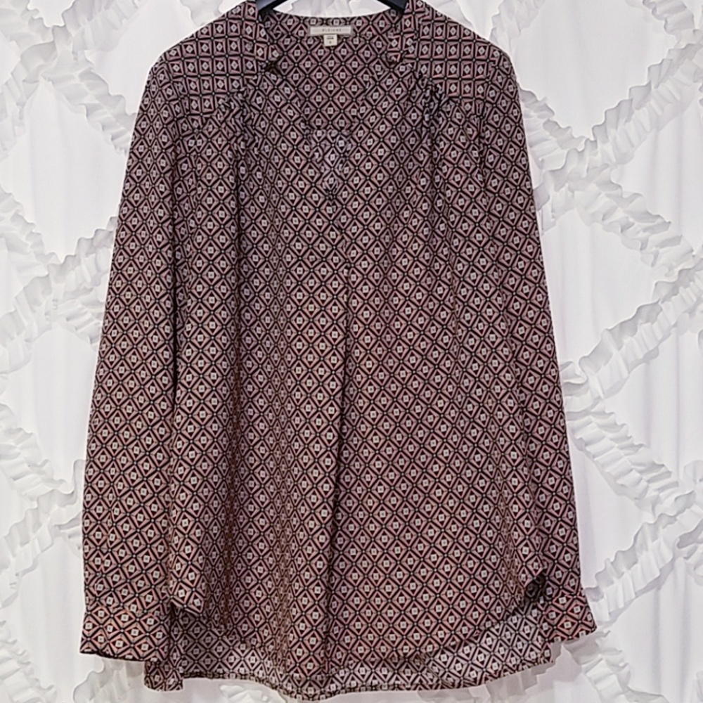 Pleione Geometric Print Split Neck Blouse